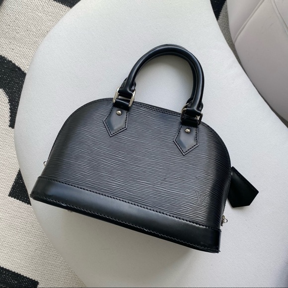 Louis Vuitton Handbags - Louis Vuitton Alma bb epi